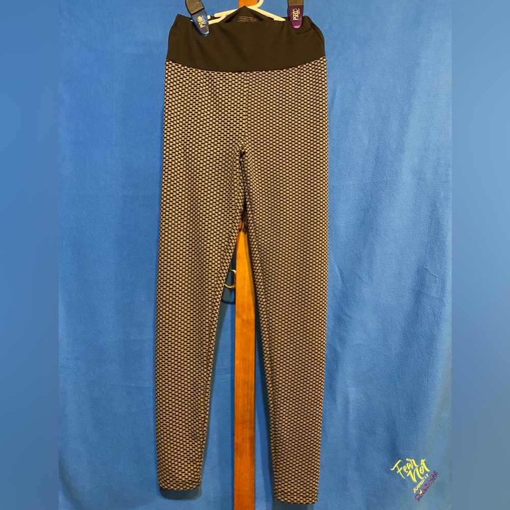 Sho Active textured leggings Women’s size small NWOT